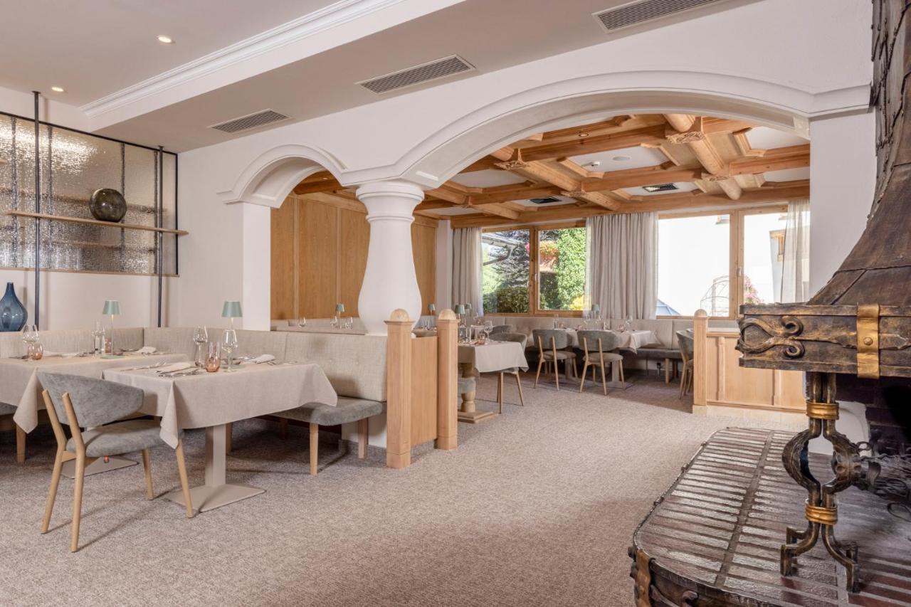 Hotel Pirchnerhof ライト・イム・アルプバッハタール エクステリア 写真